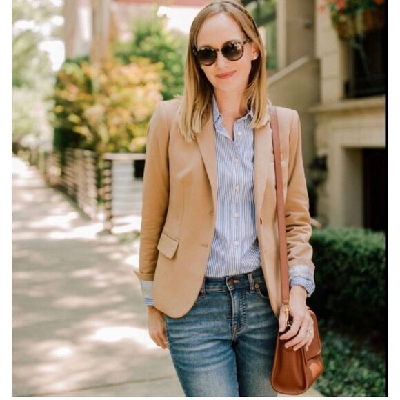 EUC! J. Crew Wool Tan Camel Schoolboy Blazer - Size 0 - Picture 5 of 12